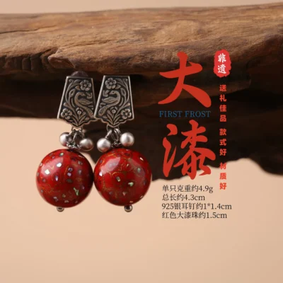 Lacquered pearl earrings