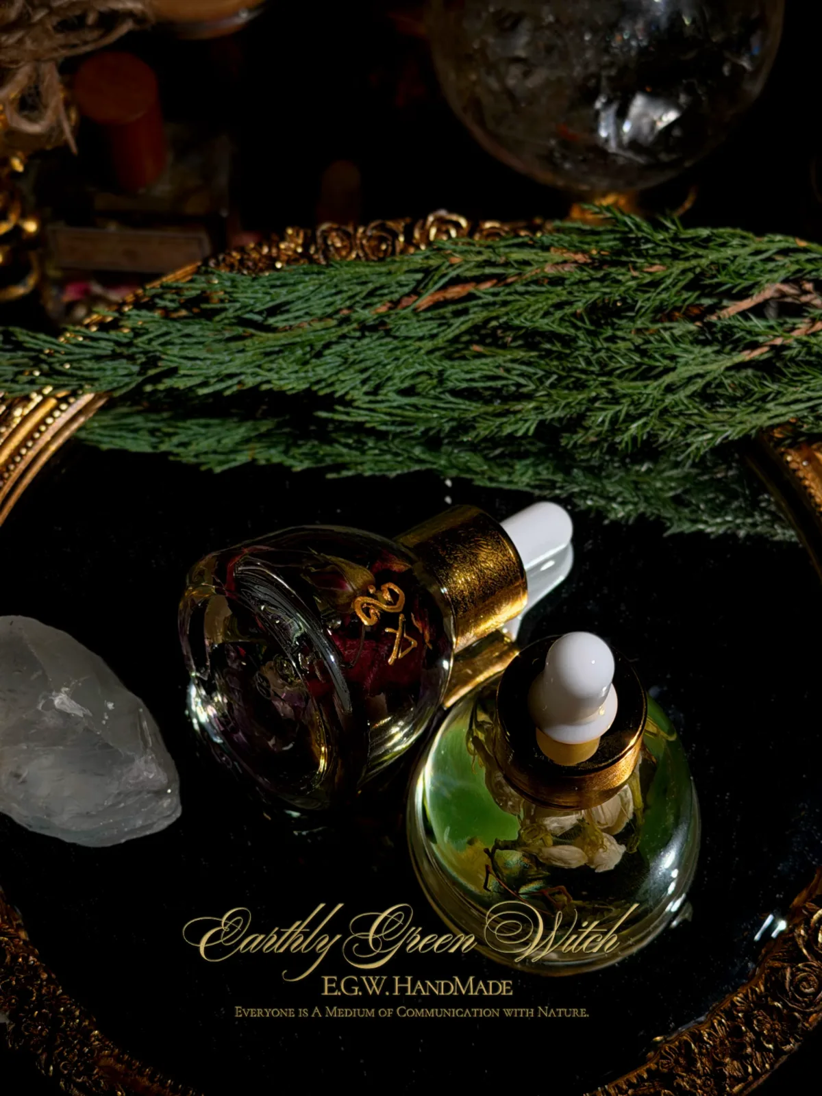 Herbal Infused Oil (with Natural Crystal Blocks)