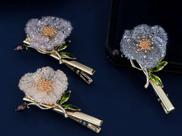 Tenant language flower hairpin side view with handcrafted details