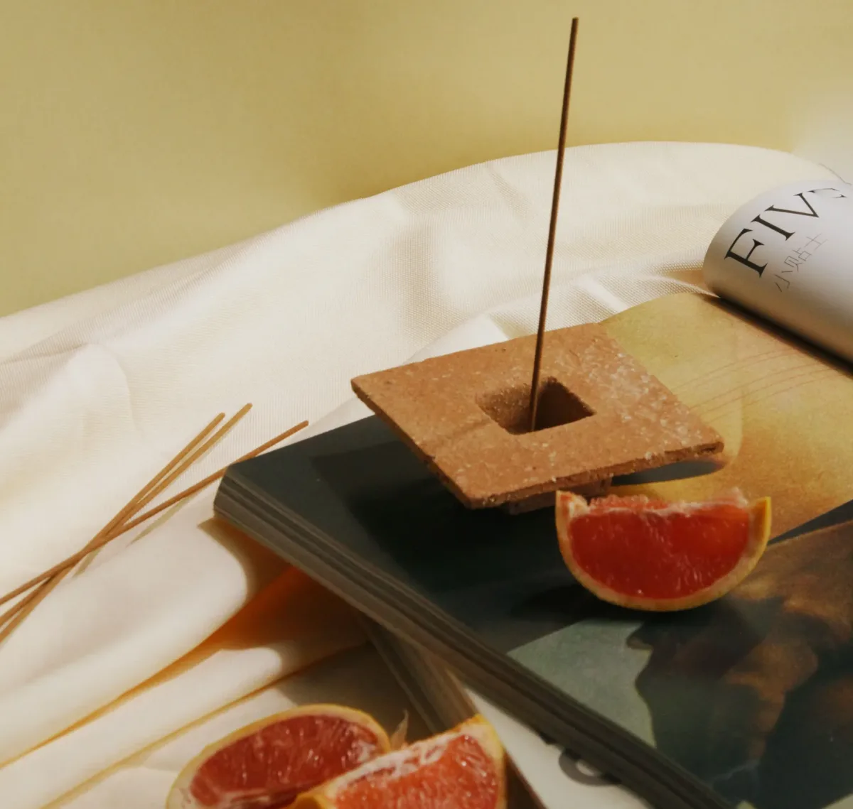 Ceramic incense sticks