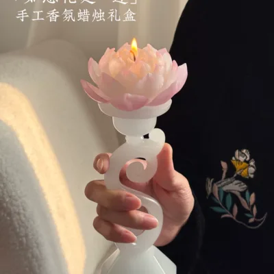 Lotus handmade scented candle