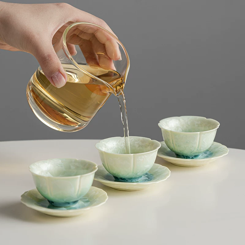 Green and yellow gradient crystal glaze teacup