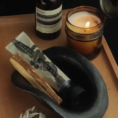 Black dumpling sage ceramic gift box