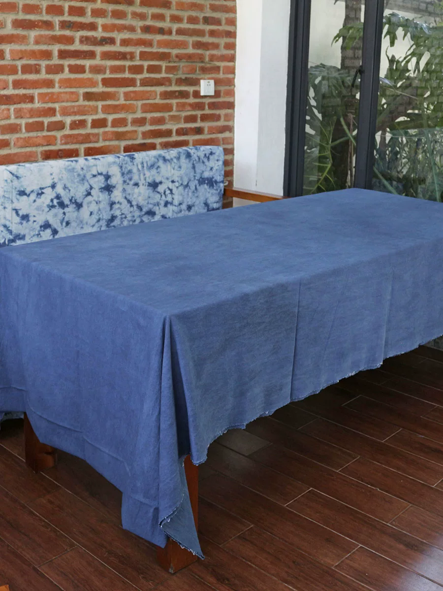 Tie-dye cotton canvas in elegant Ginkgoods gift packaging