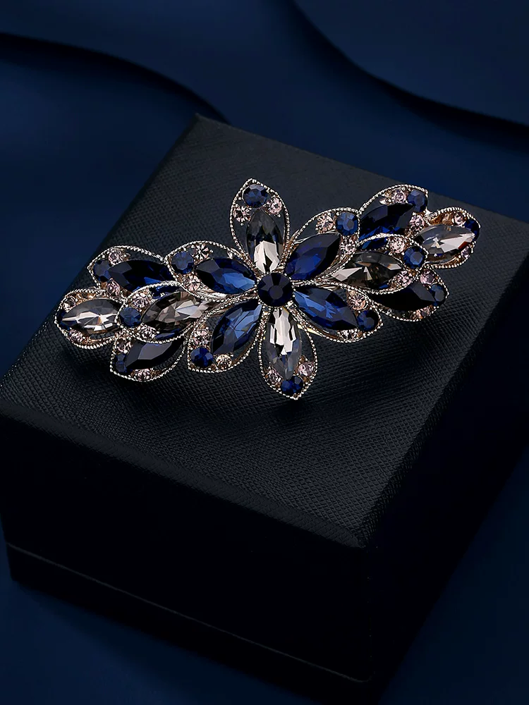 Minimalist Zen S925 Silver Necklace detail view showing certified s925 sterling silver texture and finish