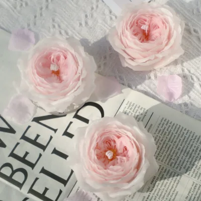 Austin rose scented candle