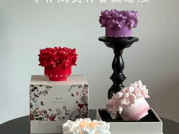 Flowers scented candles