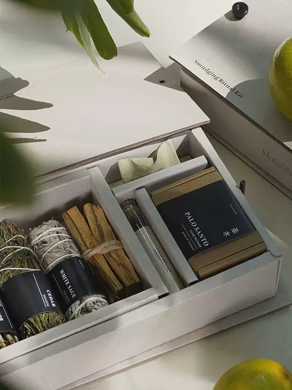 Natural Plants Aromatherapy Set Gift Box