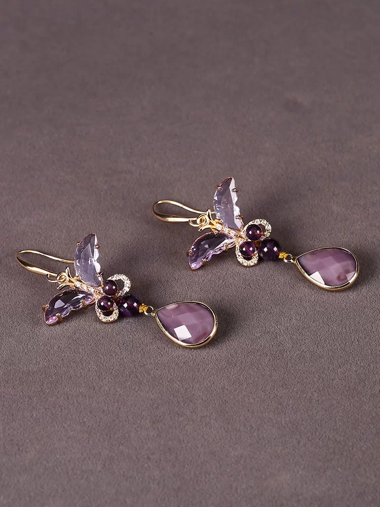 Amethyst earrings in 925 silver fungus hook — craftsmanship close-up