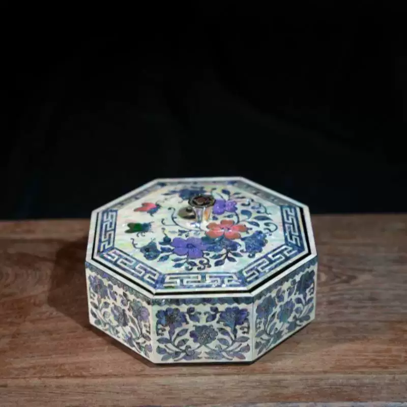 YH006 贝壳镶嵌收纳盒