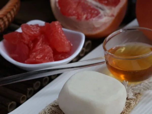 Honey Yuzu Exfoliating Cold Process Handmade Soap Bar — artisan product image by Ginkgoods