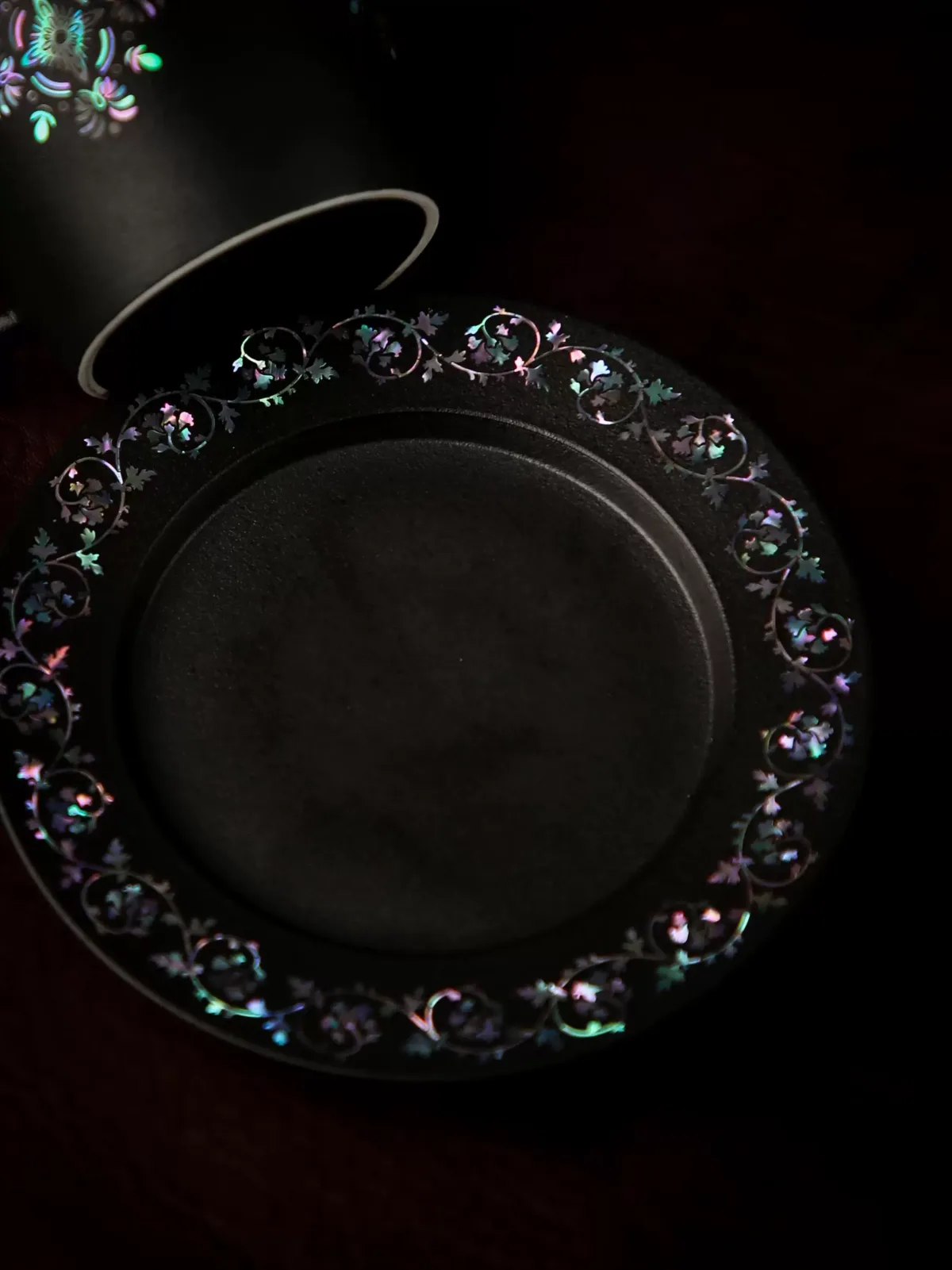 Mother-of-Pearl Inlay Ceramic Coffee Mug showing ceramic craft and surface detail