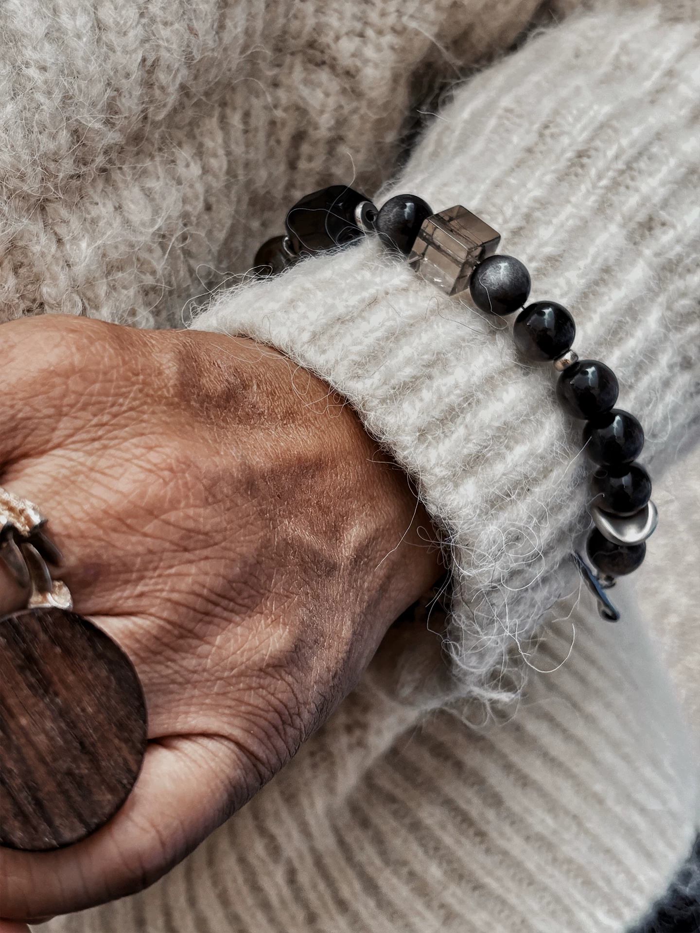 Aromatherapy Crystal Bracelet in Silver Sheen Obsidian & Smoky Quartz detail image