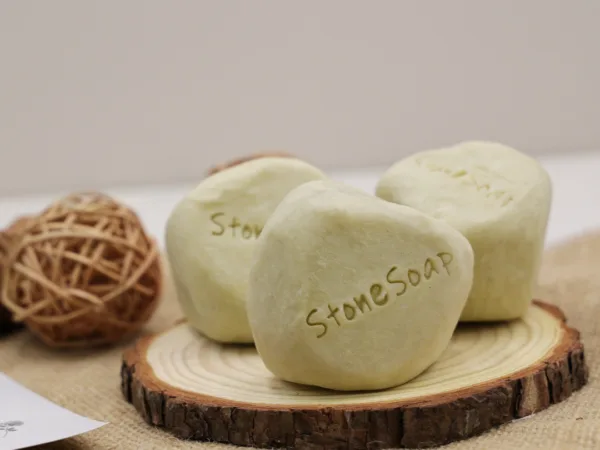 Peony & Silk Protein Polishing Handmade Facial Soap Bar — artisan product image by Ginkgoods