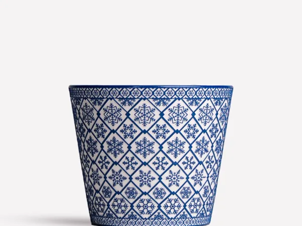 Snowflake Relief Ceramic Coffee Mug - handcrafted ceramic coffee mug by Ginkgoods
